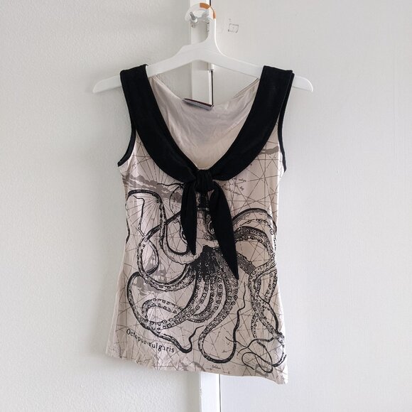 Modcloth, Octopus Comes to Shove Top, Small - Picture 1 of 6